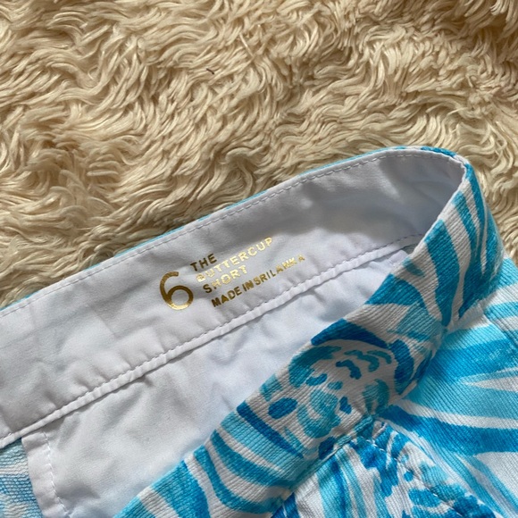 Lilly Pulitzer Buttercup Shorts Size 6 - Picture 5 of 7